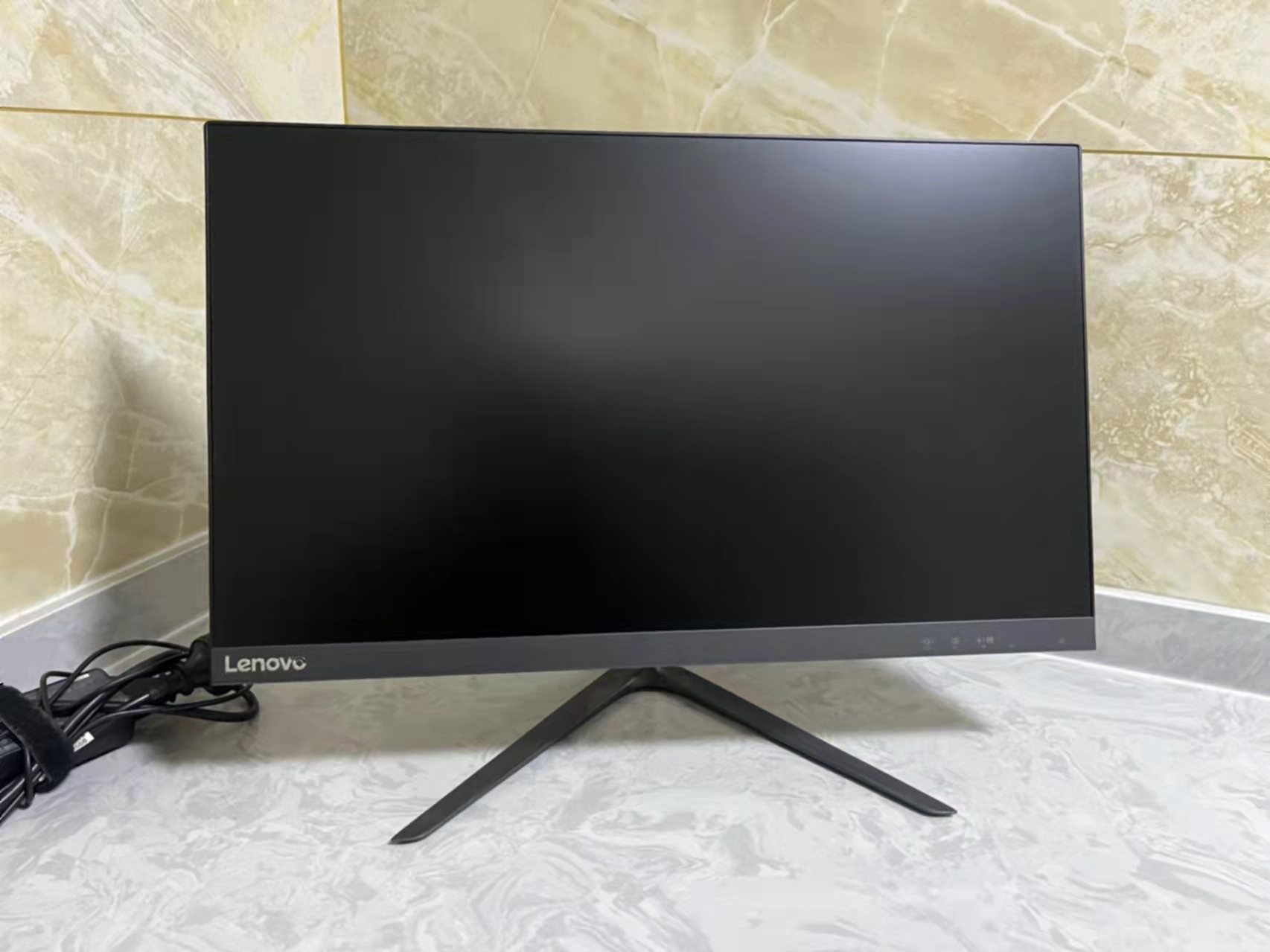 聯想 L2364 商務辦公家用顯示器 1臺